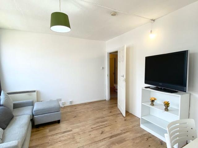 Apartment for rent in Balham, Greater London