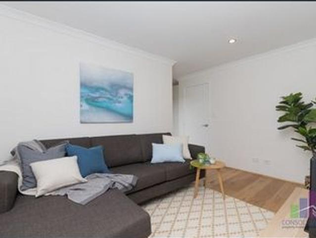 Townhouse for rent in Stirling, Western Australia