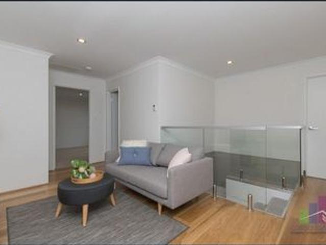 Townhouse for rent in Stirling, Western Australia