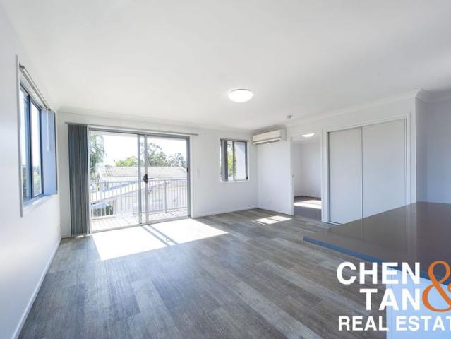 Townhouse for rent in Toombul, Queensland