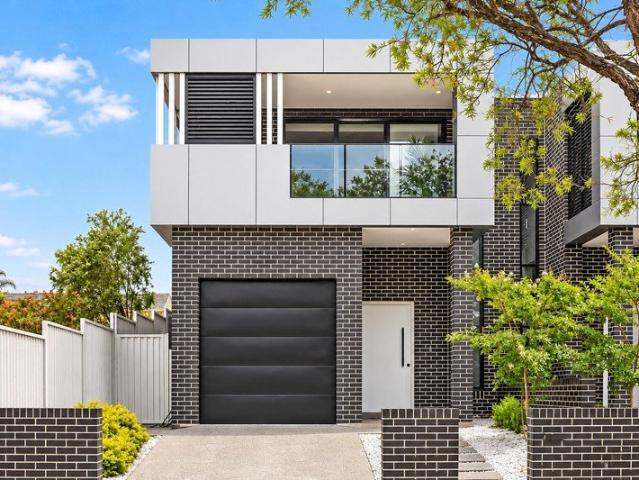 House for rent in Georges Hall, Sydney