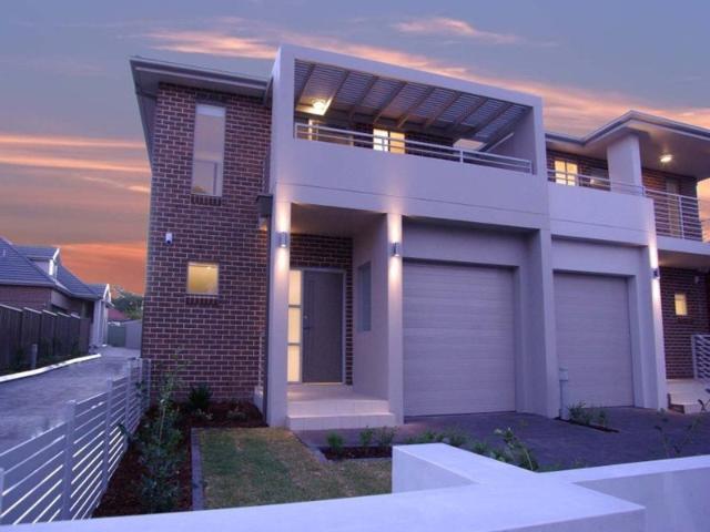 Townhouse for rent in Greenacre, Sydney