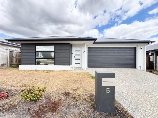 House for rent in Greenbank, Greater Brisbane
