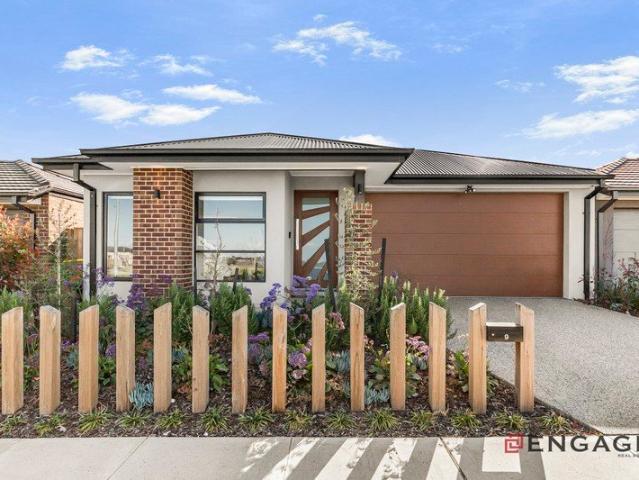 House for rent in Manor Lakes, Melbourne
