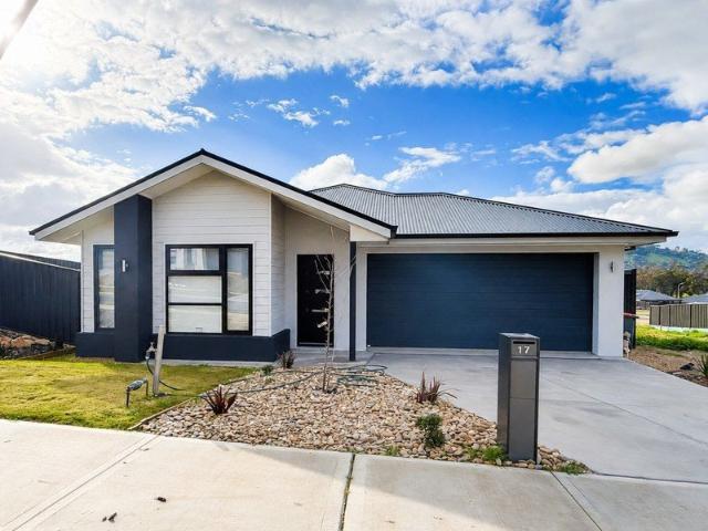 House for rent in Leneva, Victoria