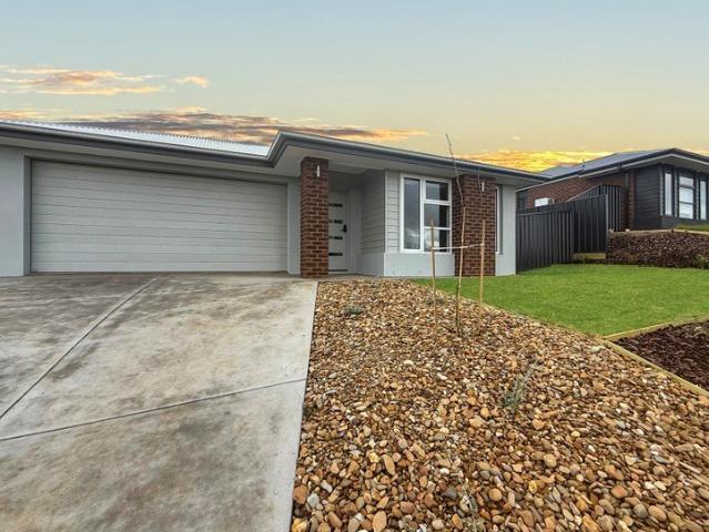 House for rent in Leneva, Victoria