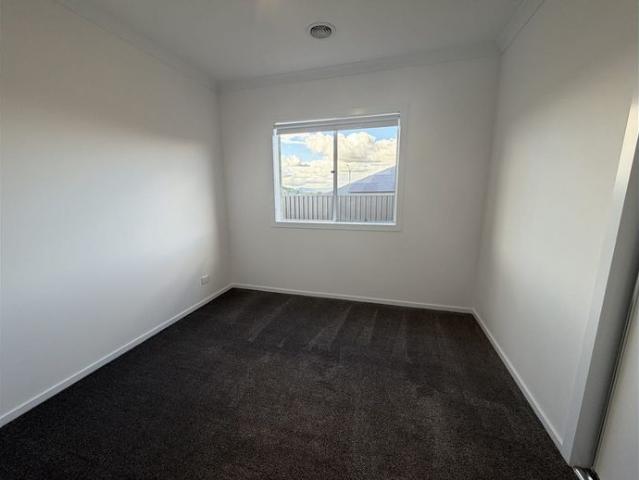 House for rent in Leneva, Victoria