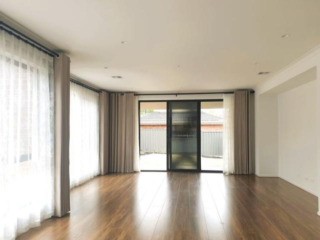 Townhouse for rent in Camerons Creek, Victoria