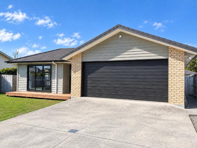 House for rent in Pauatahanui, Wellington