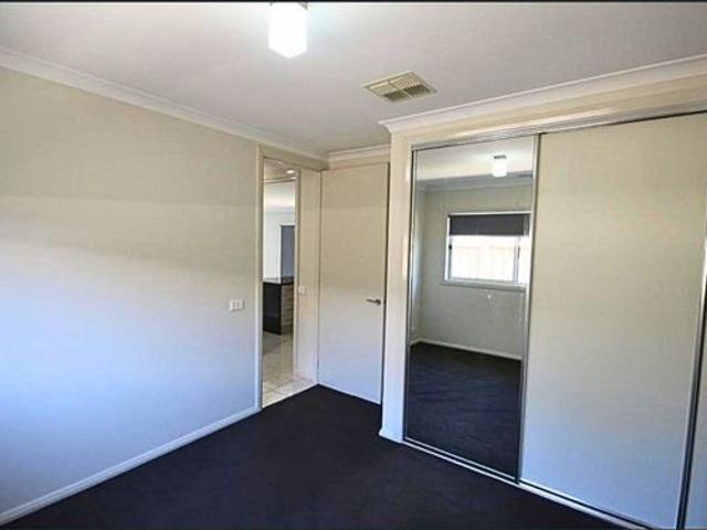 House for rent in White Box Rise, Wodonga