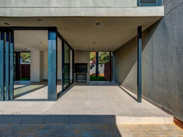 House for rent in Waterkloof, Gauteng