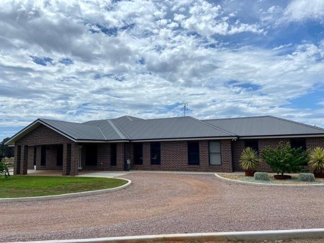 House for rent in Parkes, New South Wales