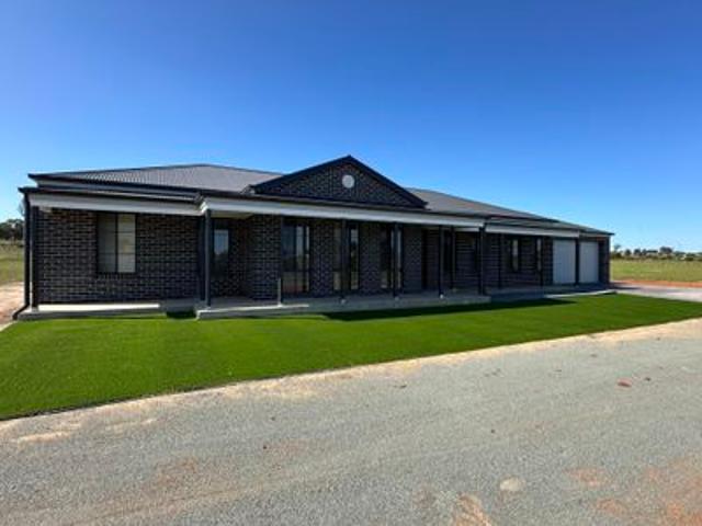 House for rent in Parkes, Parkes Shire Council