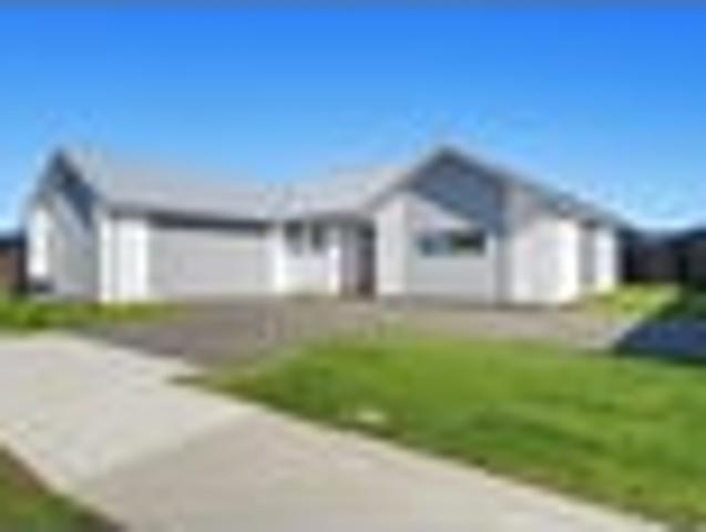 House for sale in Woodend, Canterbury