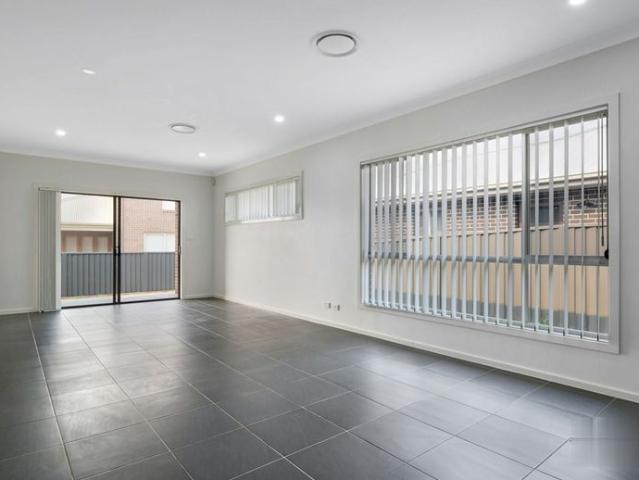 House for rent in Gregory Hills, Sydney