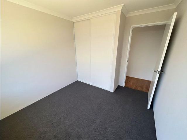 House for rent in Eglinton, Western Australia