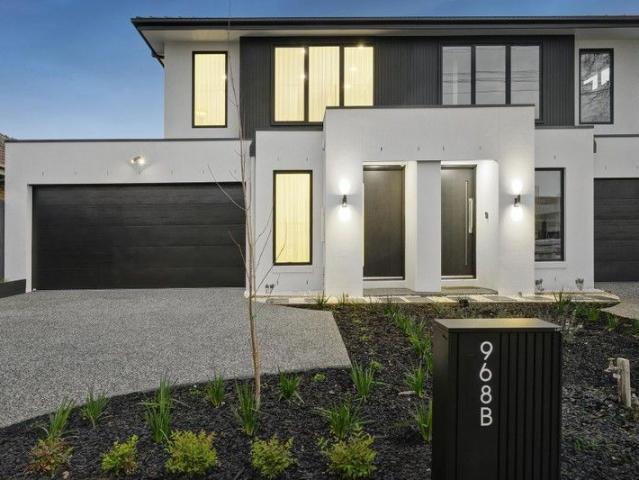 Townhouse for sale in Camerons Creek, Victoria
