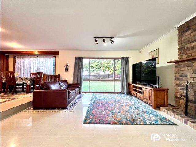 House for rent in Chapel Hill, Greater Brisbane