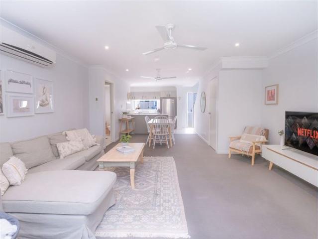 Townhouse for rent in Toombul, Queensland