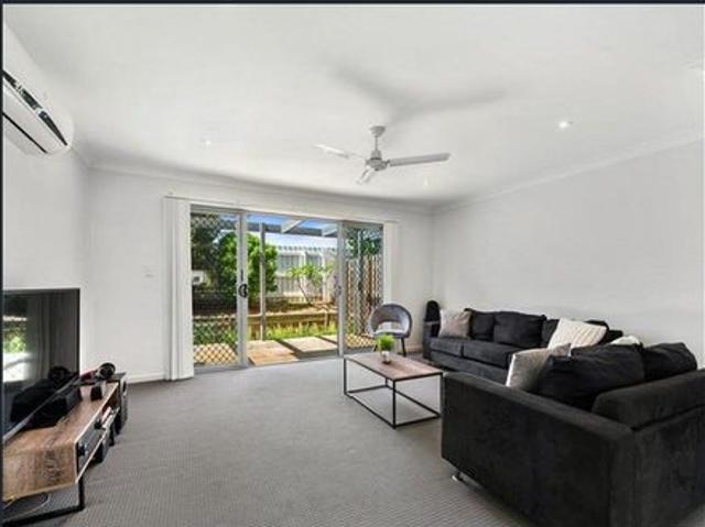 Townhouse for rent in Toombul, Queensland
