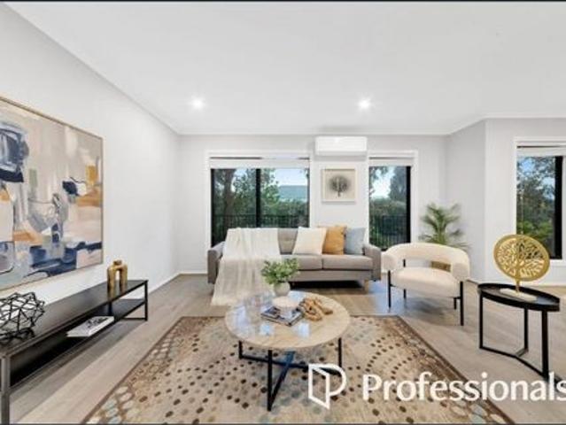 Townhouse for rent in Camerons Creek, Victoria