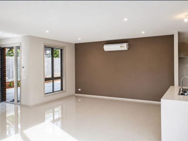 Townhouse for rent in Camerons Creek, Victoria