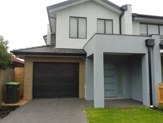 Townhouse for rent in Lalor, Melbourne