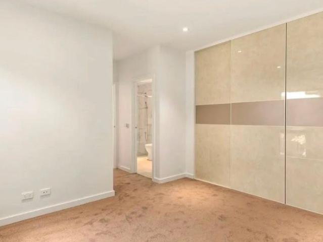 Townhouse for rent in Camerons Creek, Victoria