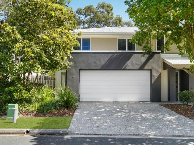 Townhouse for sale in Toombul, Queensland
