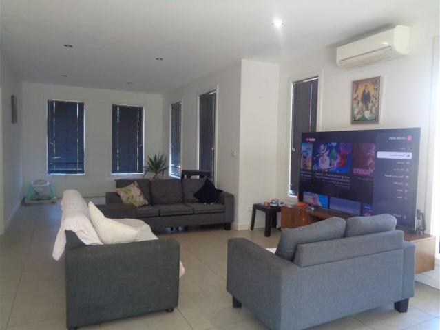 Townhouse for rent in Camerons Creek, Victoria