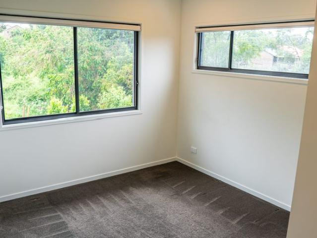Townhouse for rent in Toombul, Queensland