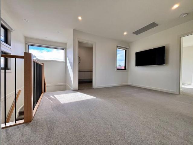 Townhouse for rent in Camerons Creek, Victoria