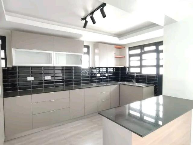 Townhouse for sale in Ruiru, Kiambu