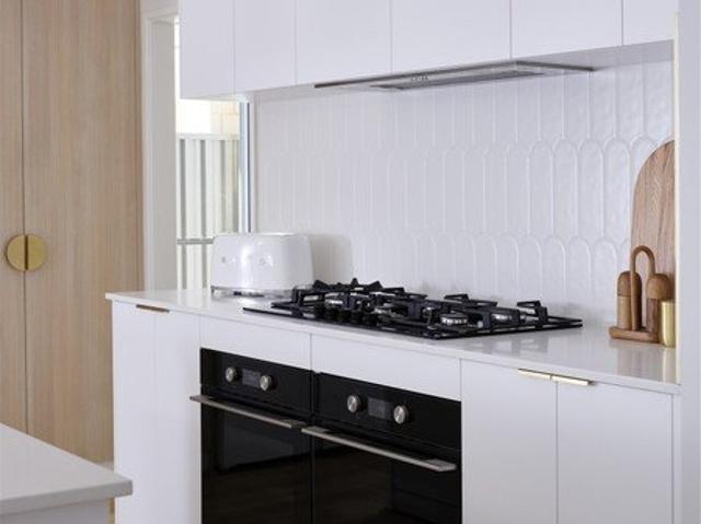 Cottage for sale in Parklands, Western Australia