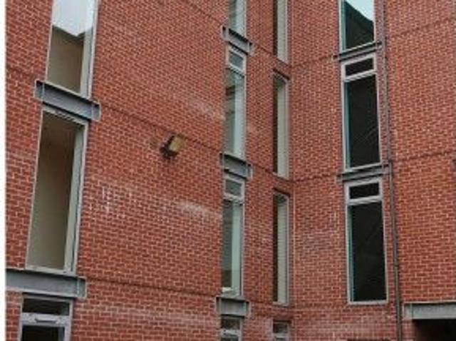 Room for rent in Saint Vincent's, Netherthorpe