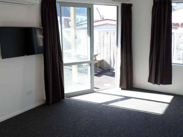 House for rent in Otakou