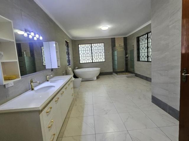 House for sale in Kiambu, Runda
