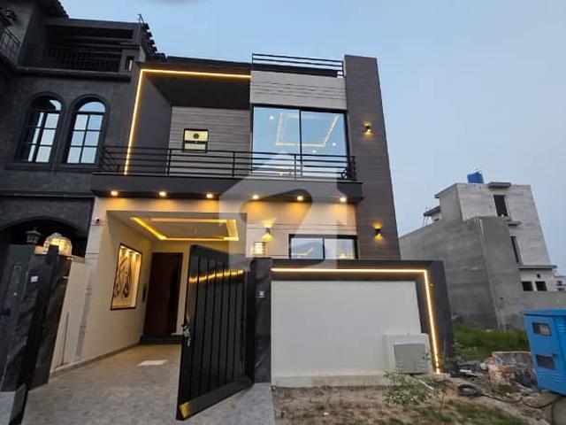 House for sale in لاہور, لاہور ڈویژن