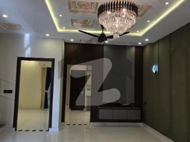 House for sale in Sialkot, Islamabad Capital Territory