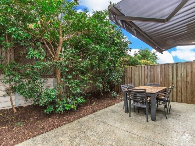Townhouse for rent in Fernbrook, Queensland