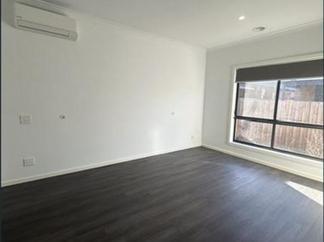 House for rent in Darley, Victoria