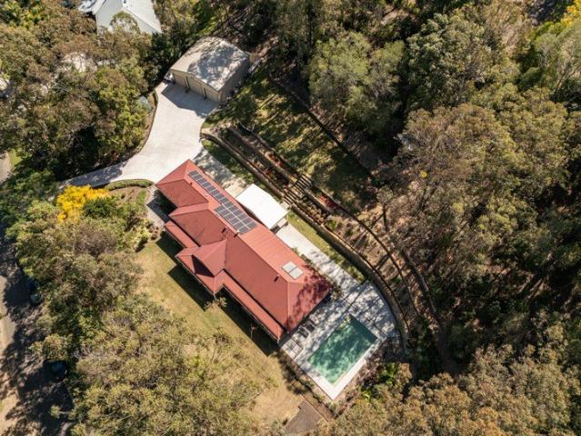 Cottage for sale in Eatons Hill, Greater Brisbane