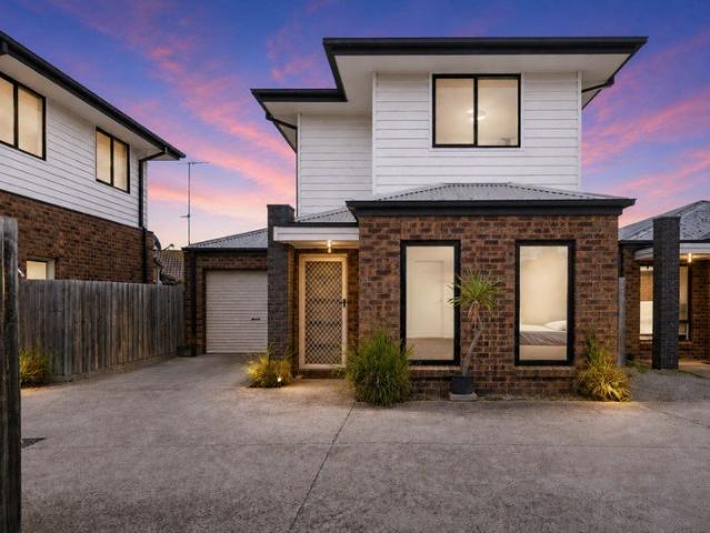 Townhouse for sale in Geelong, Victoria
