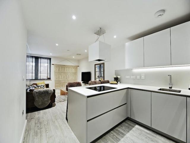Apartment for rent in Streatham Hill, Greater London