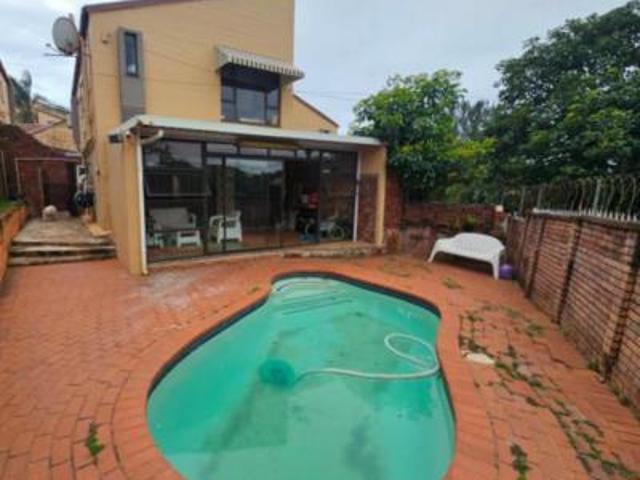 Townhouse for sale in Durban, Kwazulu-natal