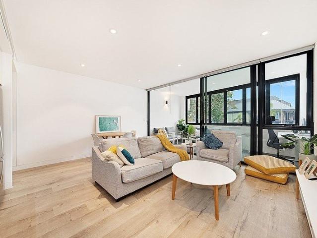 Apartment for rent in Neutral Bay Junction, Sydney