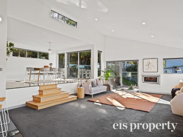 House for sale in Lenah Valley, Tasmania