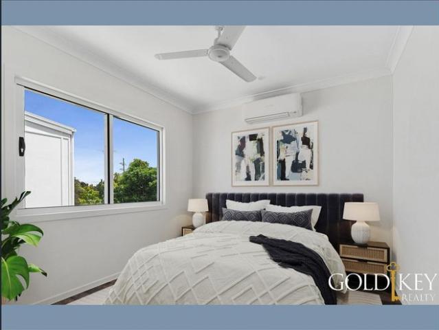 Townhouse for rent in Toombul, Queensland