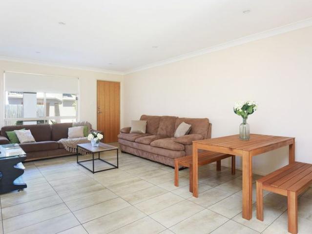 Townhouse for rent in Toombul, Queensland
