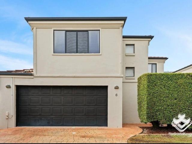 Townhouse for rent in Toombul, Queensland